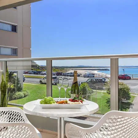 Waves On North, El Sandi 4, Beachfront Getaway Forster Exterior photo